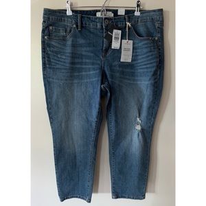 Torrid • 18 • Mid-Rise Straight Leg Denim Jeans